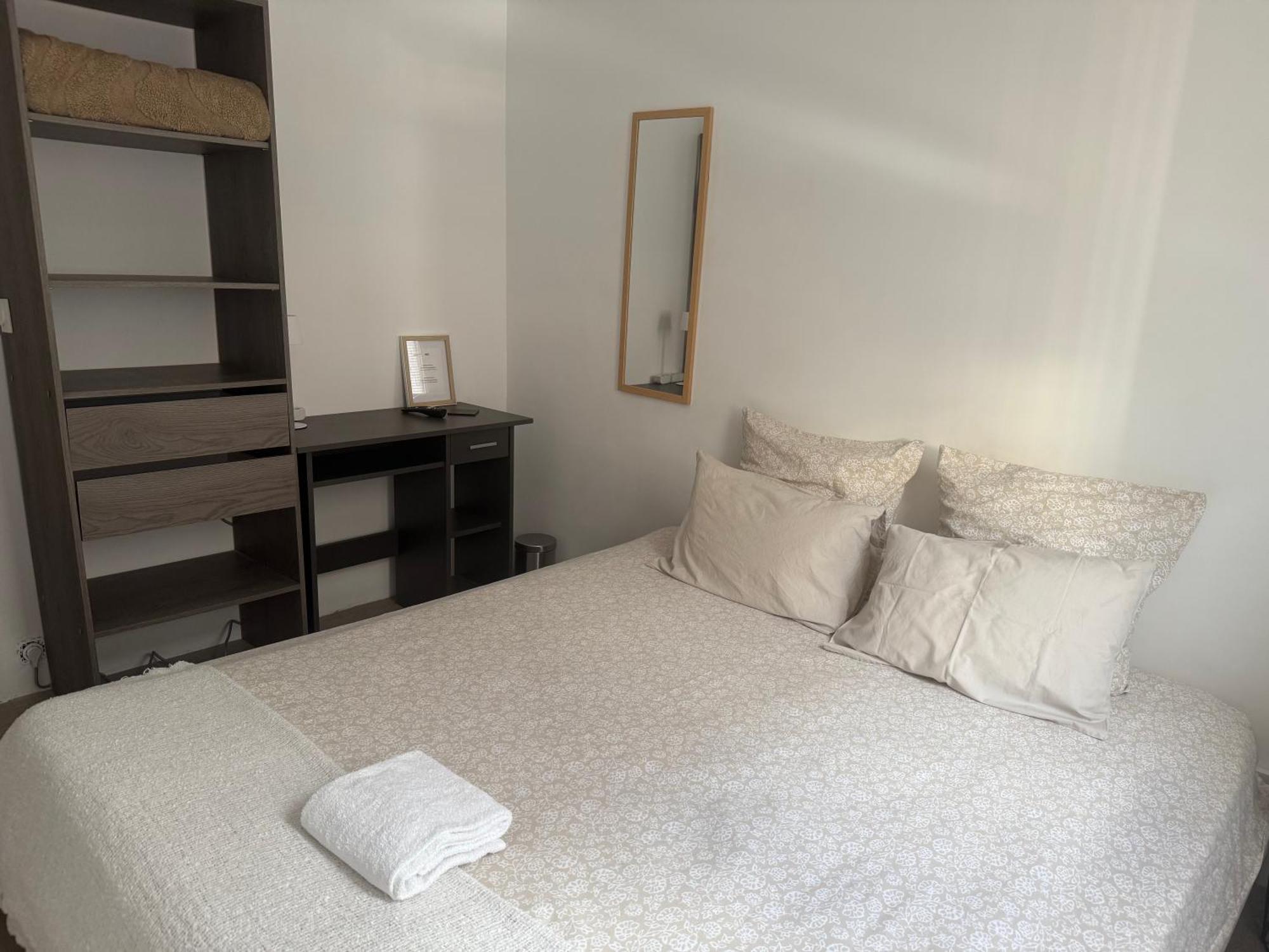 Urban Oasis: Private Room with Easy City Access Nice Exterior photo